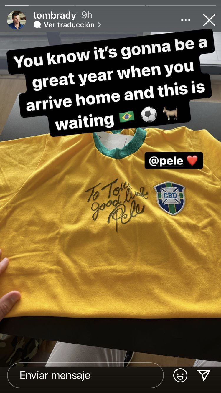 Regalo de Pele a Tom Brady