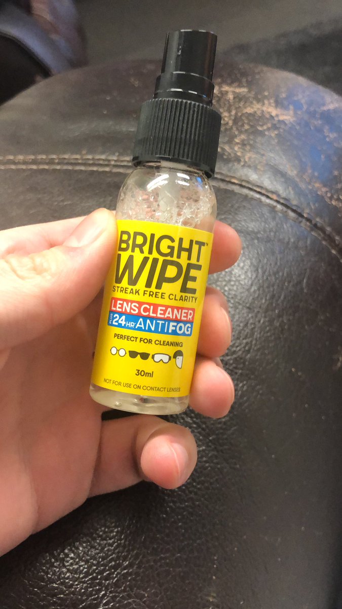 jaredda96's tweet photo. @AynsleyKiwi @Tay_Tay_NZ @otago @SDuffull @CarlaDillon I got this at work, all day with mask and glasses, no fog 10/10 must have for these times! https://t.co/61WXZALpw7