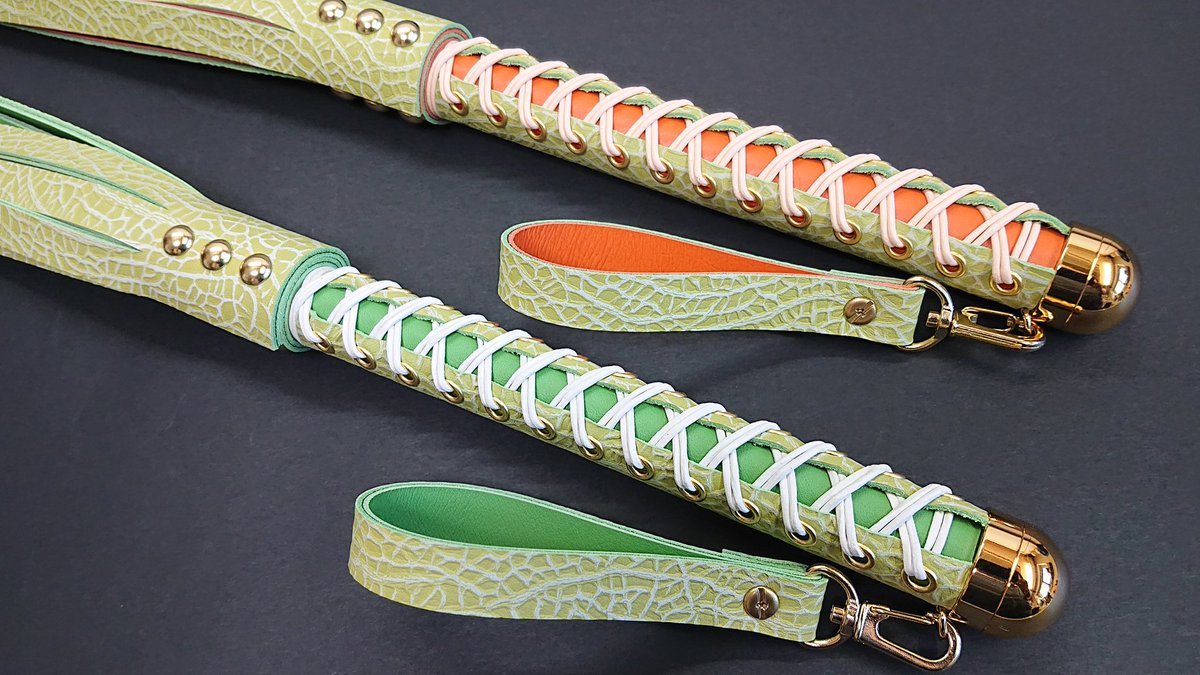 【桃太郎様作品】夕張メロン鞭✴︎2021年頃購入品/自宅保管品/ダブルレザーバラ鞭 メロン鞭、青肉メロンver.も作りました。 果肉だけじゃなくて