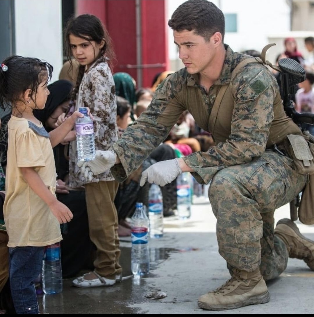 HeyItsRohantic's tweet photo. The sole meaning of life is to serve humanity.

#Afghanistan  #TalibanTerror https://t.co/xY4nnFOHmv