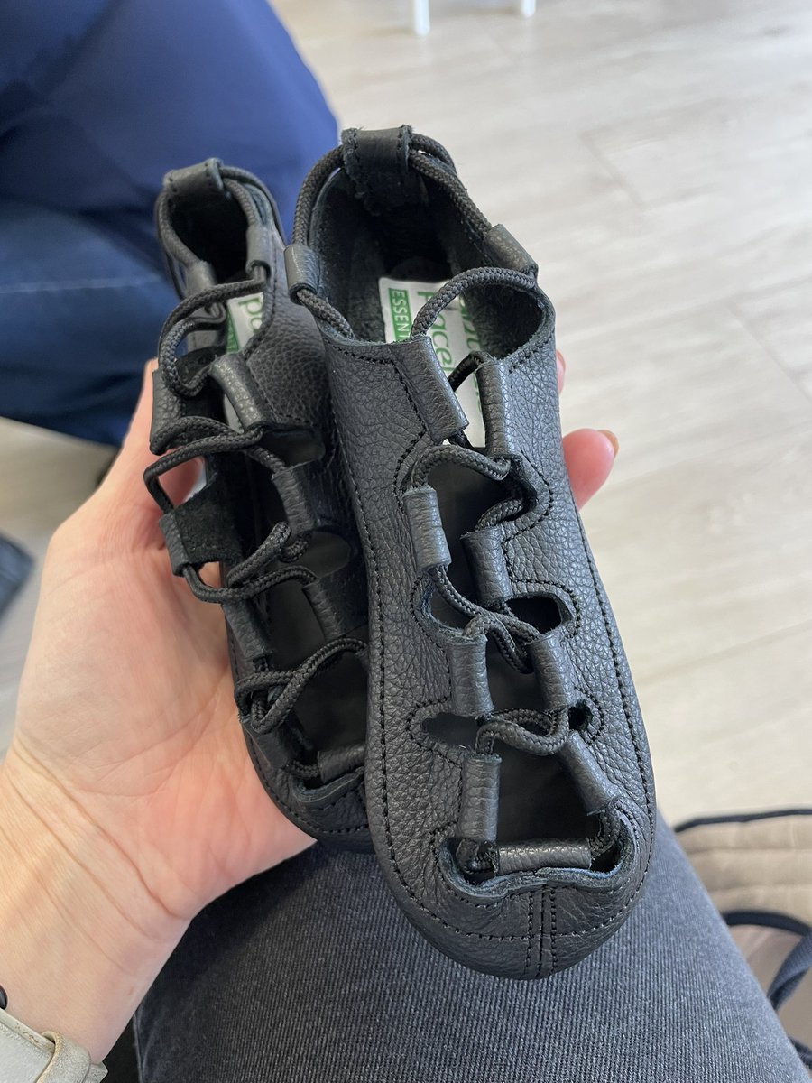 PerthBreakfast's tweet photo. Omg my daughter’s tiny Irish dancing shoes 😍 #cannotdeal https://t.co/WLmutT1k3U