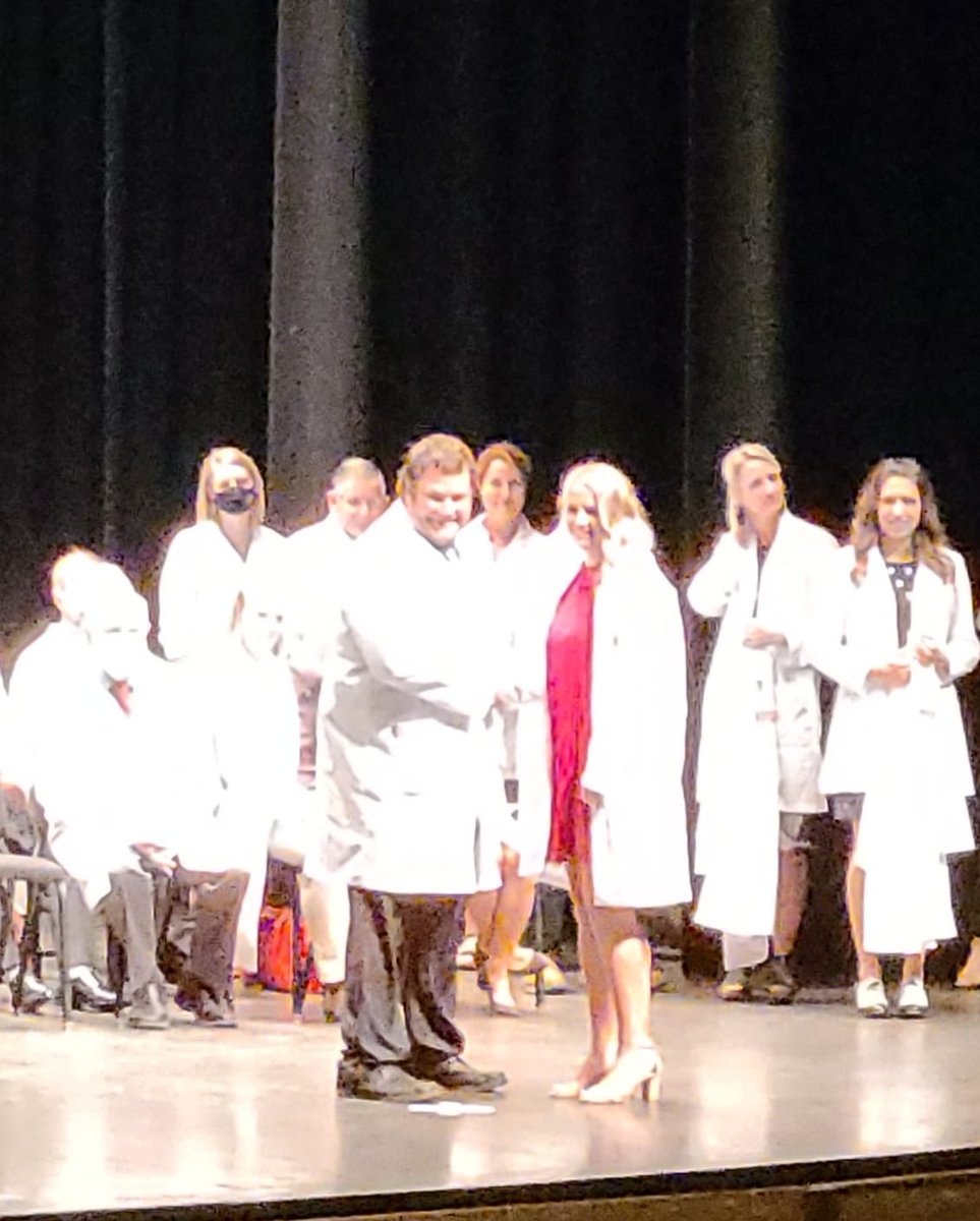 Congrats to my niece getting her white coat today #futurevet