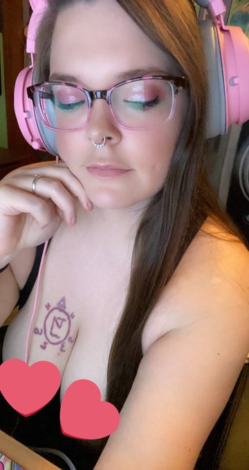 Come and try my #JustForFans! 10 days for just $3. Use code &lsquo;Hucow&rsquo; and unlock everything. https://t<a href="/tag/justforfans"class="tags">#JustForFans</a>