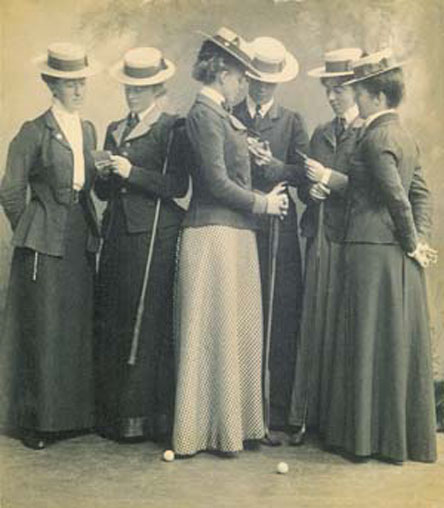weird_hist's tweet photo. Mini golf was invented for women in Victorian England, because it was considered impolite for them to raise clubs and cumbersome in dresses. https://t.co/HJgvCcvQaJ