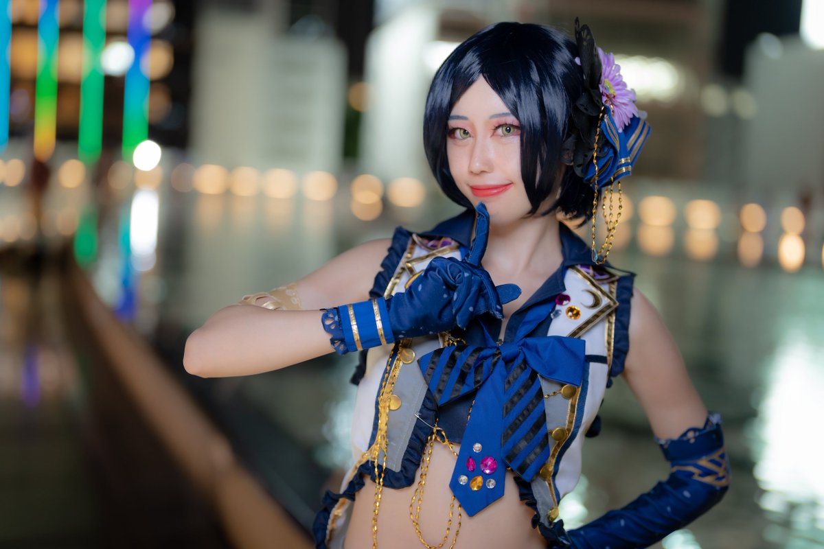musukari1006's tweet photo. ⚠コスプレ/Cosplay
アイドルマスターシンデレラガールズ/デレマス/デレステ
速水奏🌙.*·̩͙エンドレスナイト
1枚目📷@yshk10
2,3枚目📷@Nao_Cue
お昼も夜も、雰囲気出ててとっても好きです✨ 人多い中見つけてくださってありがとうございました!🙏
#コスサミ2021 #コスサミ #wcs2021 #wcsDay1 https://t.co/1TqXRGbVzX