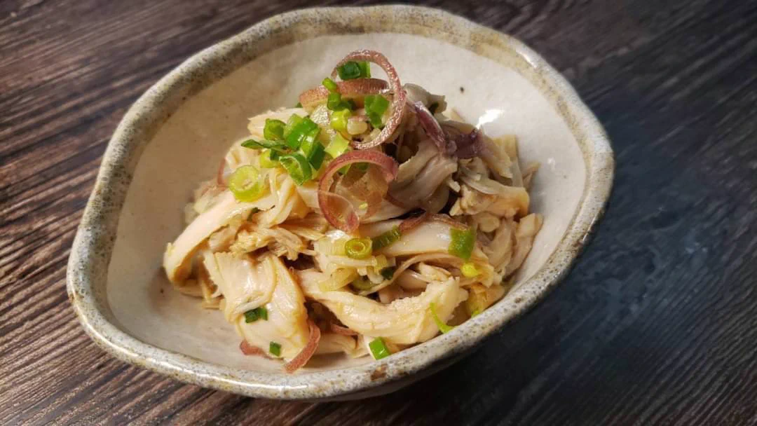 ほとんど混ぜるだけだからとっても簡単そう！「サラダチキン」を使った、おつまみレシピ！