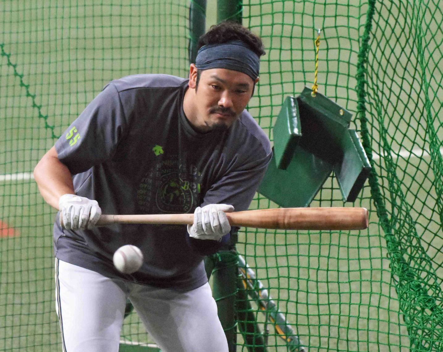 元プロ野球選手谷佳知さんのバット