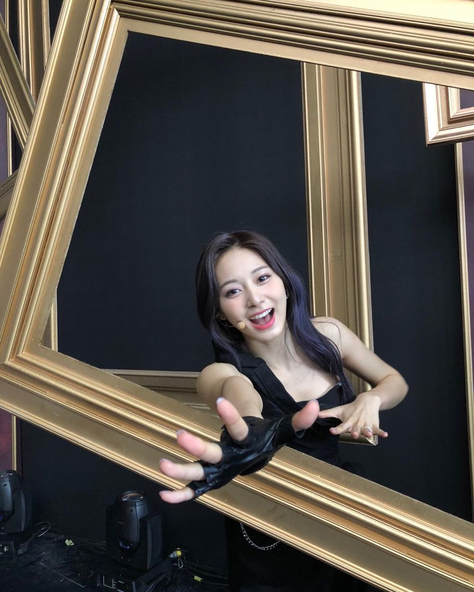 twicebot_'s tweet photo. #TWICE #트와이스 #Taste_of_Love https://t.co/9dFPJFV70I