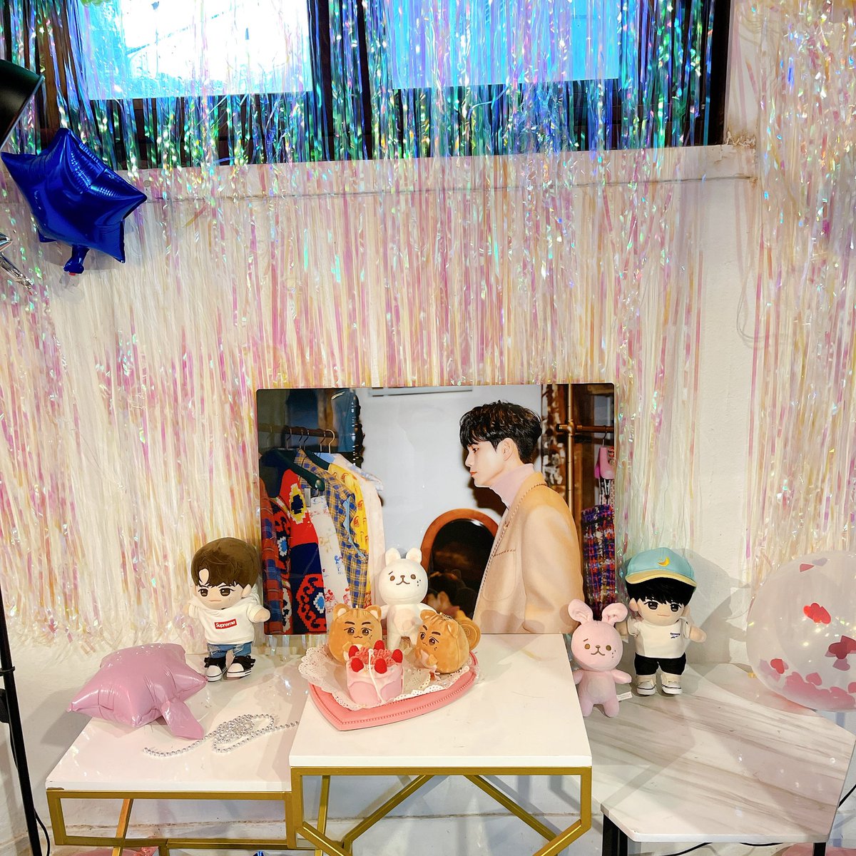 ✔️ 후기 이벤트를 통해 전시된 액자를 증정합니다! (25일 현장 수령)  #SUMMERVIBE_옹성우