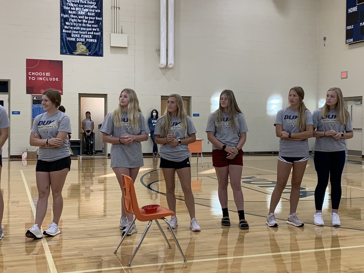 KennyLoosvelt's tweet photo. Thankful to hear from these hard working #yorkdukes softball team today at our Friday Assembly. Have a great season @KentMeyers3 and crew! https://t.co/AY5ZHghv6r
