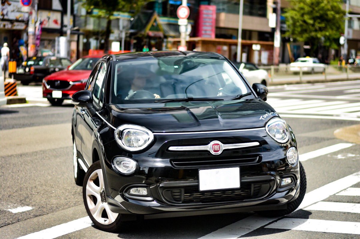 KeiCinqu_Kaito's tweet photo. #お前らが高校生の頃買うって言ってた車と実際に免許取って買った車

元々そんなに車に興味無かったから高校時代だとBbだった気がする https://t.co/MqK8AiaJ0T