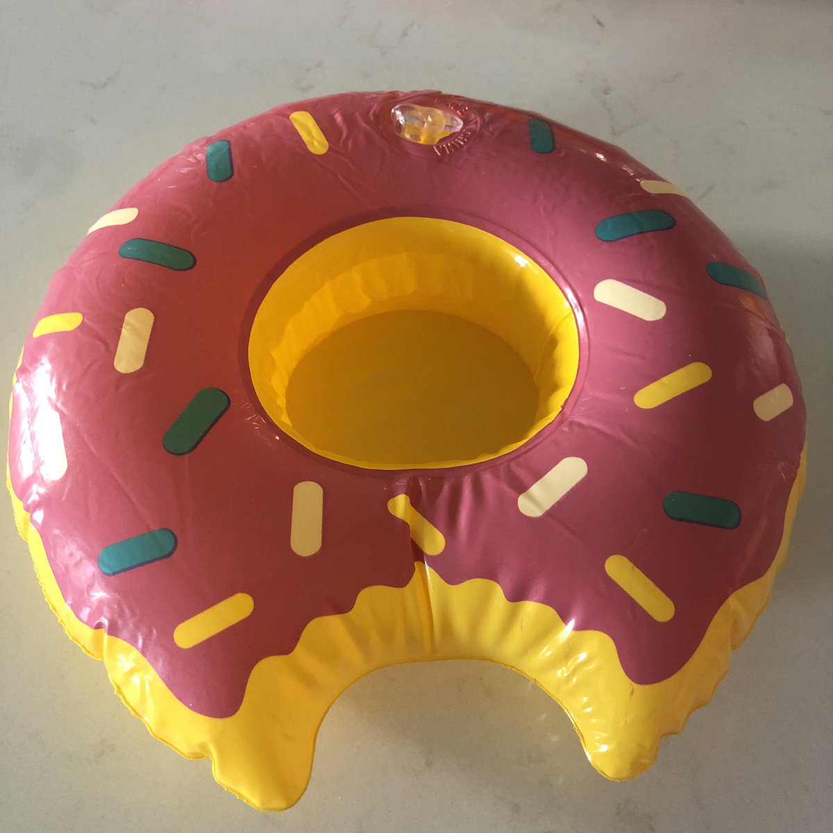 DrJonelle's tweet photo. Donut! https://t.co/3NexFPPgvu