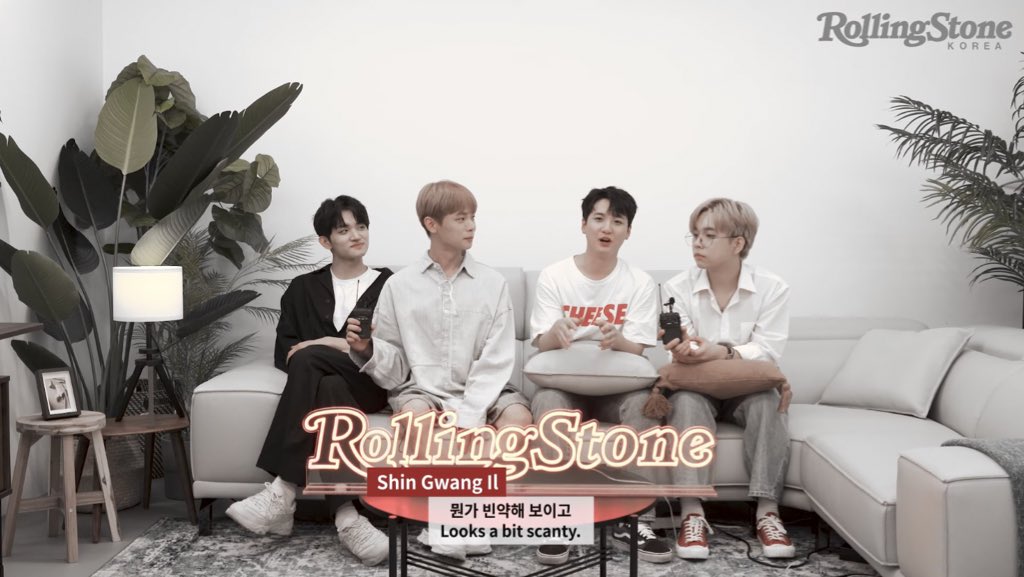 펄 tweet media