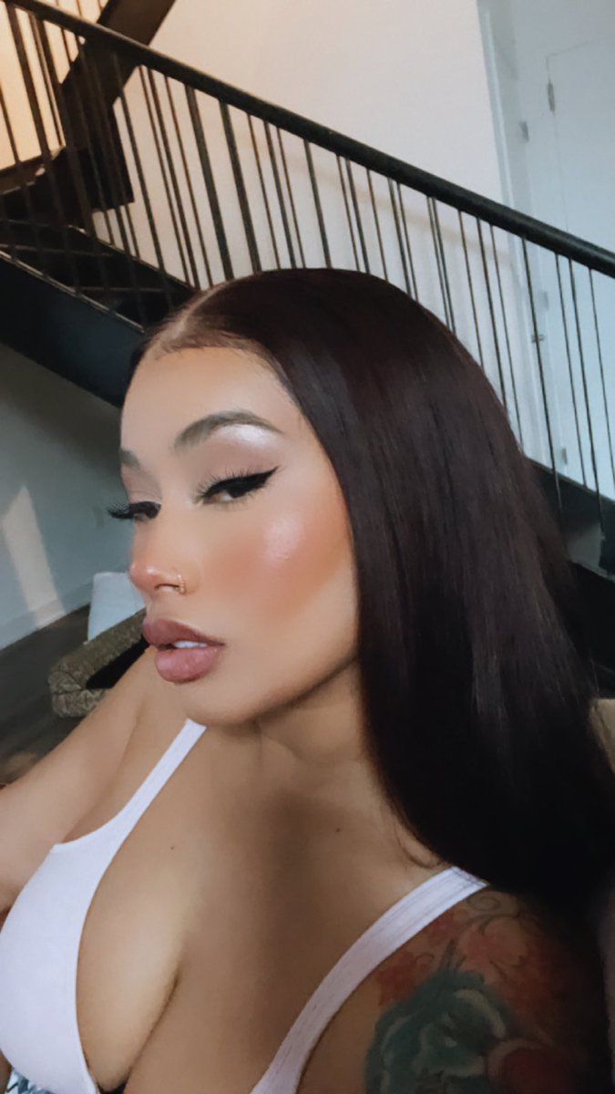 つ o ༽つ Moonformation💗 on Twitter: "… "