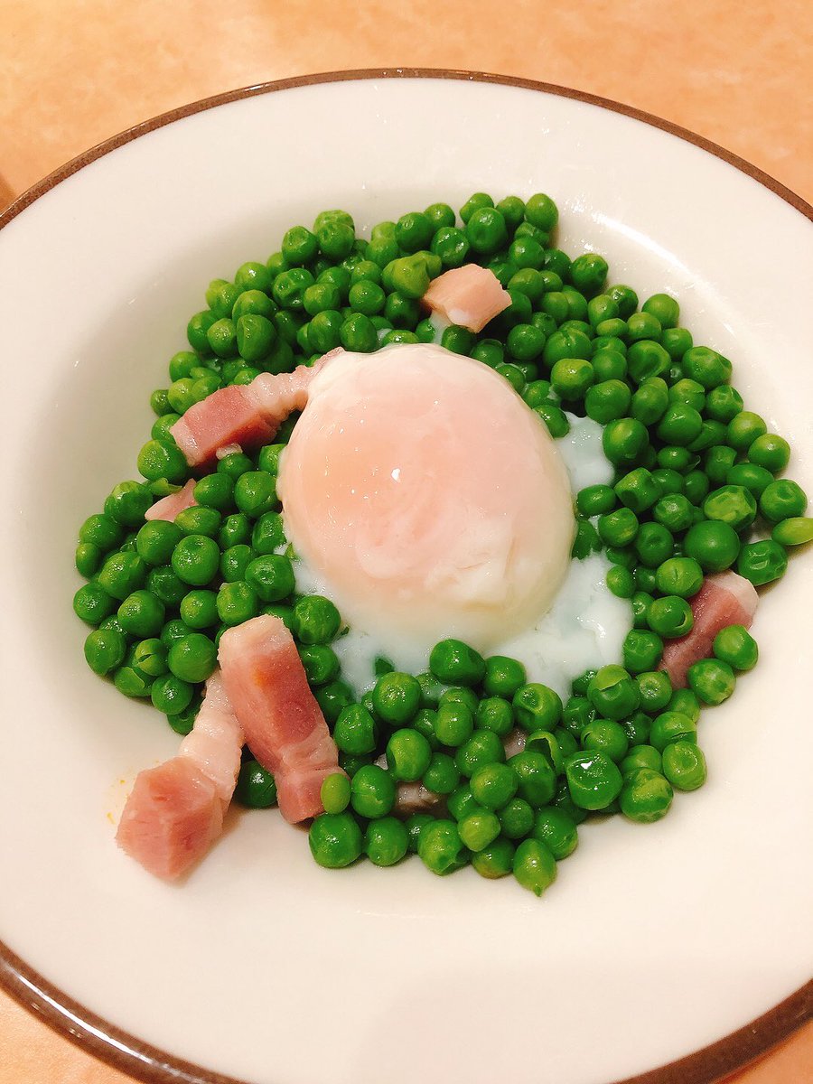 青豆の温サラダ