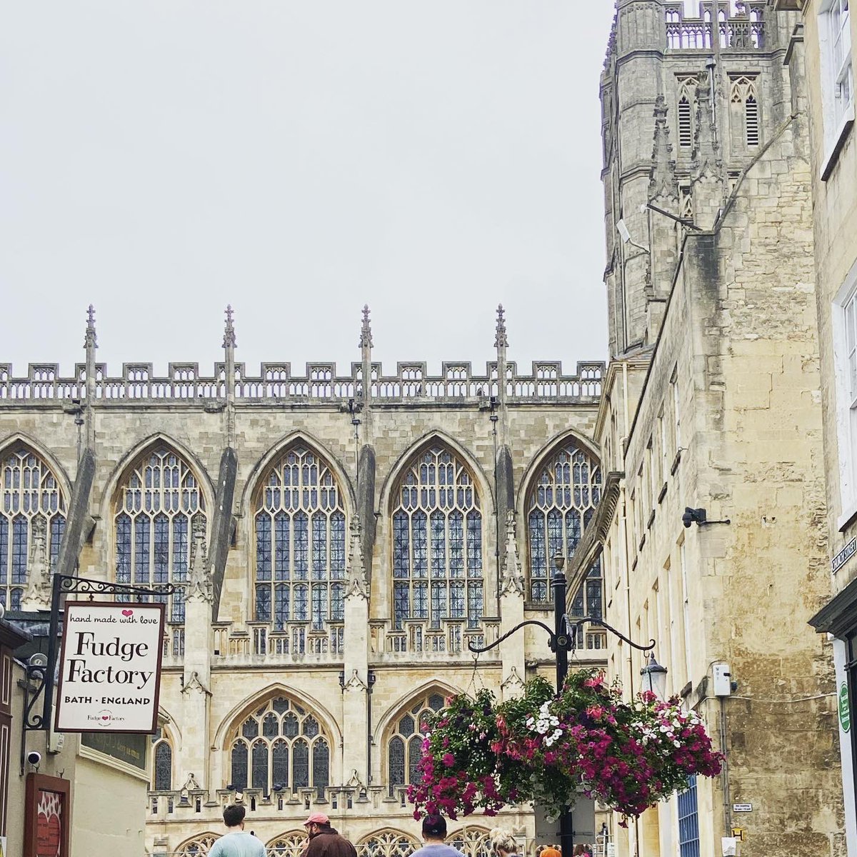 sedationdocs's tweet image. A couple of images sent in by a member of our team visiting Bath this weekend🌤
•
This scenery was too beautiful not to share with you all✨