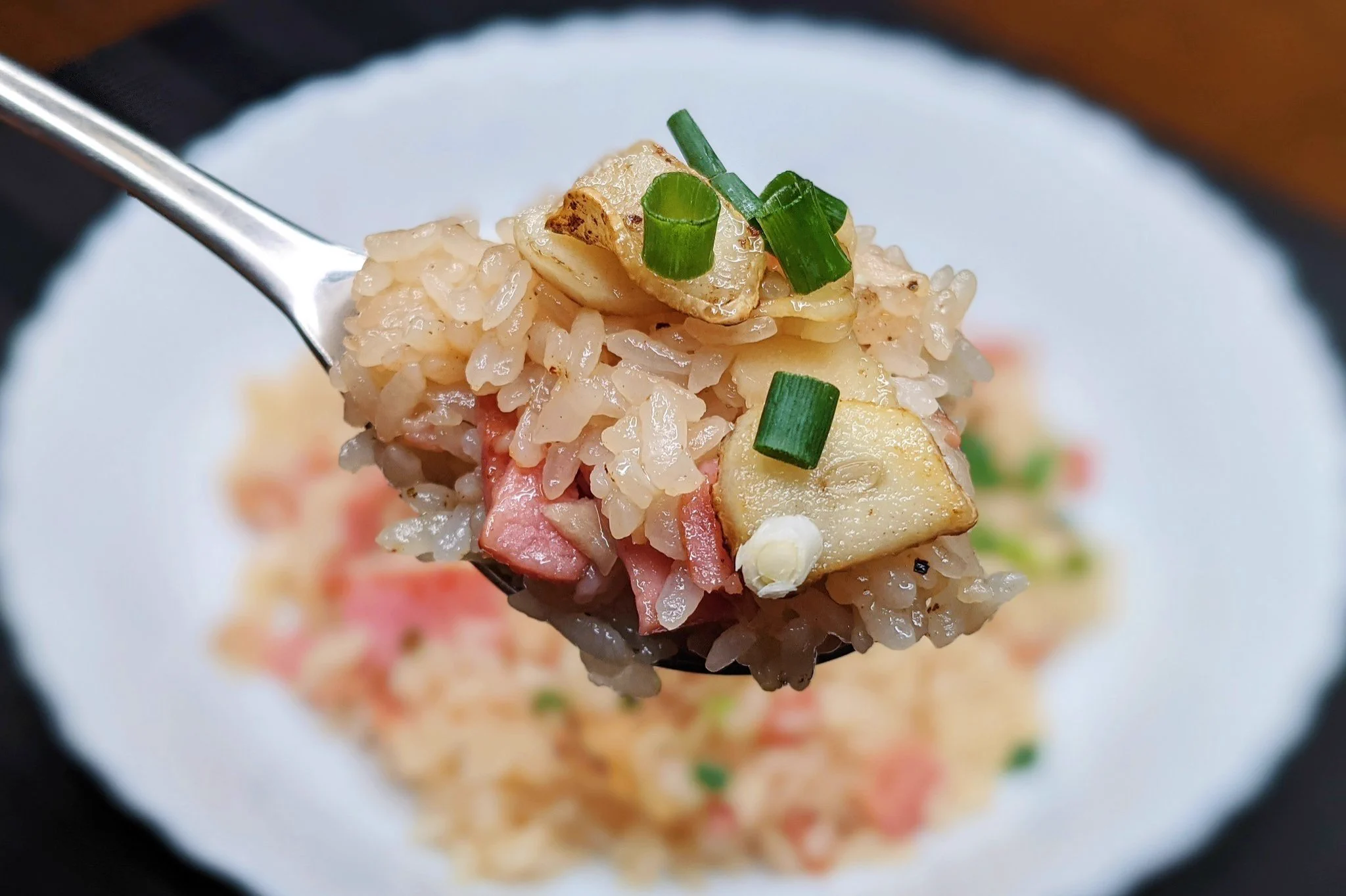あっという間に完食しちゃう美味しさ？！絶品「ガーリックライス」レシピ！