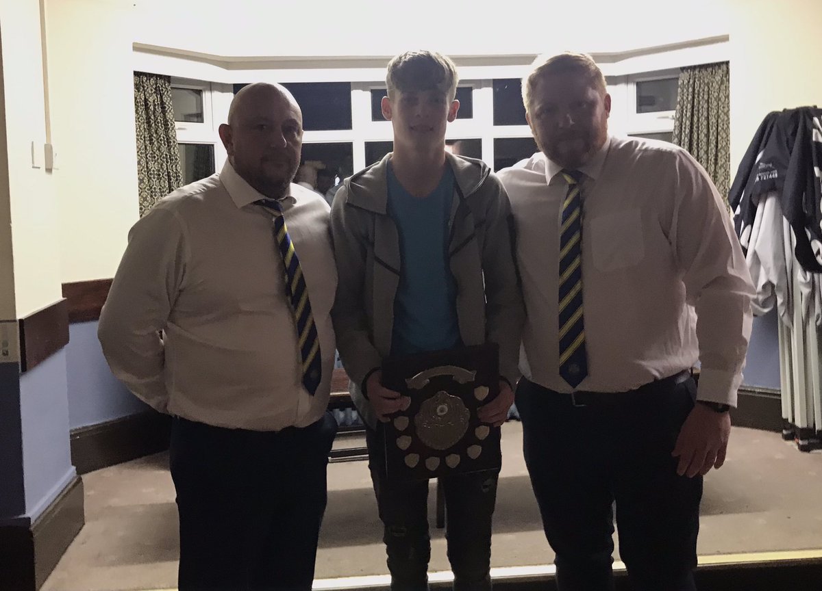 StockportSFA's tweet image. PRESENTATION EVENING || A massive thanks goes out to all the players, parents, coaches and staff for this year. Across two teams, and a few lockdowns, we have managed over 30 games in the most disrupted season ever! Thanks, and let’s look forward to 2021/22! 🔵⚪️ #StockportSFA