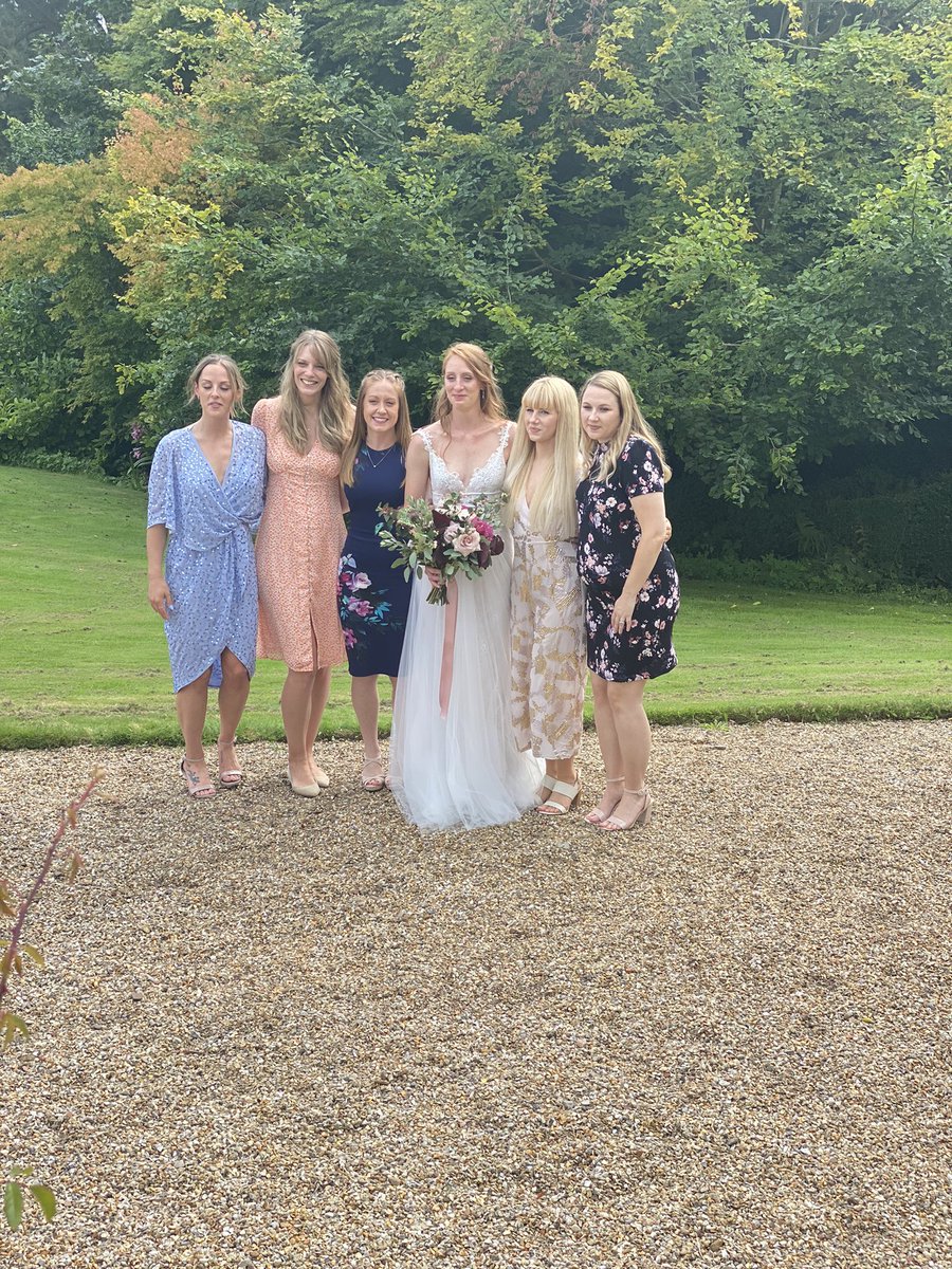 Our beautiful bride with her girls <a href="/Pennard_House/">Pennard House</a> What a pleasure to cater for #Sara&amp;Jack on Thursday #Somersetweddings #Somersetproduce