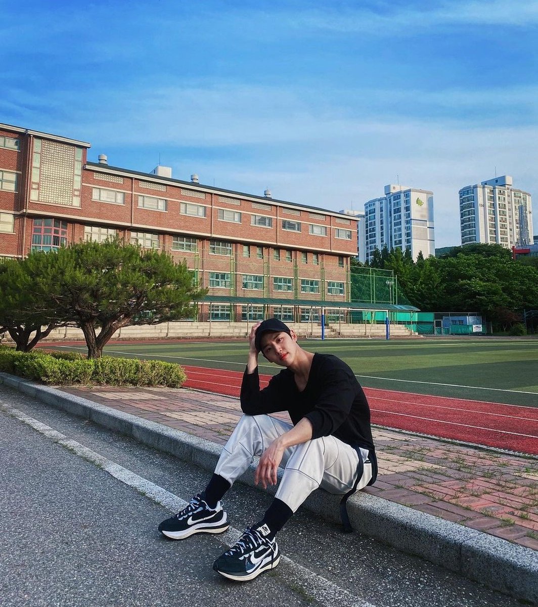 picstagon's tweet photo. https://t.co/Rh8qp8ADz9