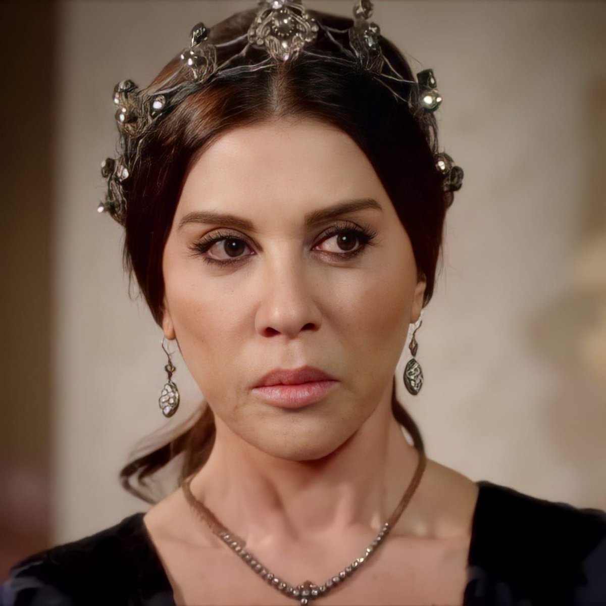 валиде великолепный. валиде айше хафса. валиде айше хафса. валиде великолепный. небахат чехре валиде.