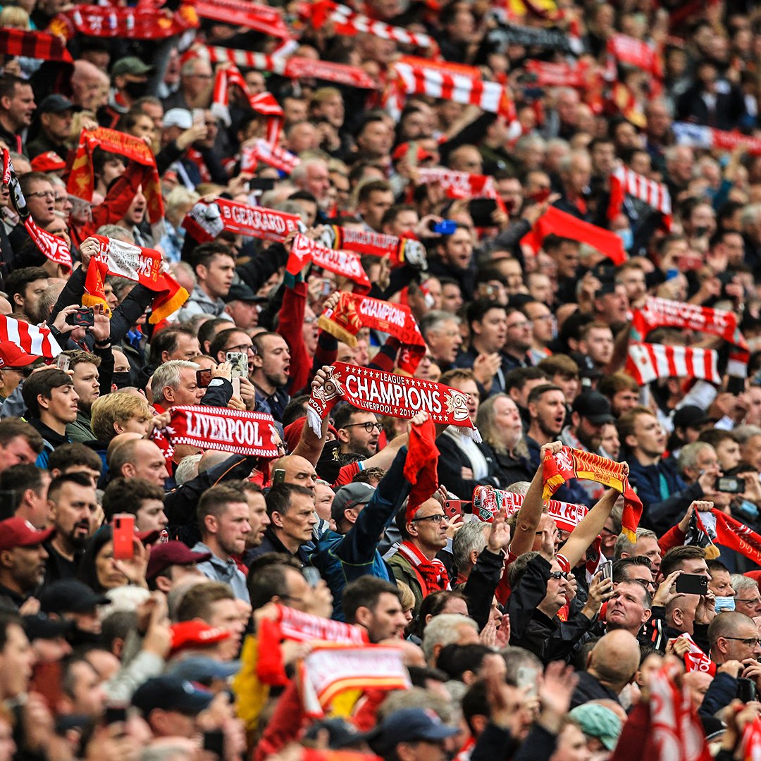 brfootball's tweet photo. Anfield is full of fans for a Premier League game ❤️ https://t.co/9BQOeKEscQ