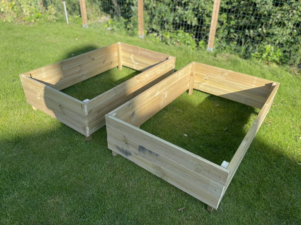 KarlCNordin's tweet photo. Weekends are a good day to be a handyman. Getting ready for next season!
#gardening #readyfornextseason #makeyourownfood https://t.co/5OXrdlgxEw