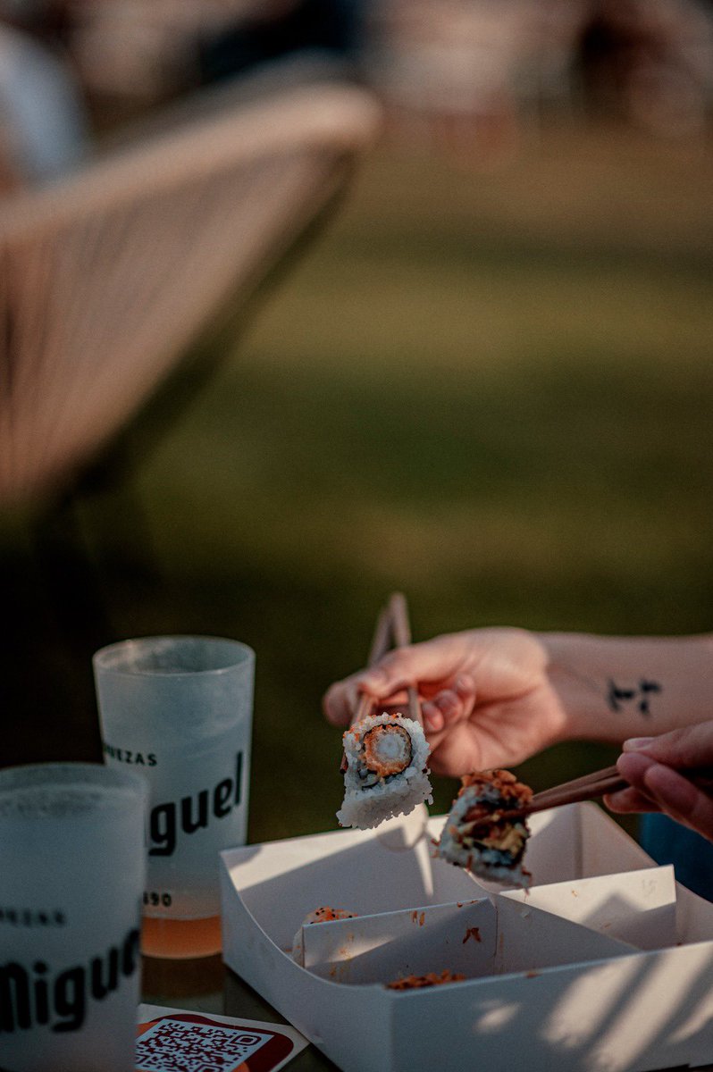 CerdanyaMusicF's tweet photo. Encara no has estat al Village del Cerdanya Music Festival? ✨

Cap problema! 🤩 Queden encara tres nits per poder gaudir de la millor gastronomia abans i després dels concerts. 

👉🏼 Entrades a https://t.co/7oaOoC1FMv https://t.co/vaJu6QYwfp