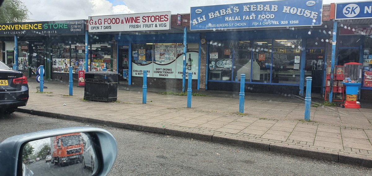 RichardGlossop's tweet photo. If your off to Villa's pre match Premier hospitality venue today enjoy #AVFC https://t.co/7v1m9zGTeJ