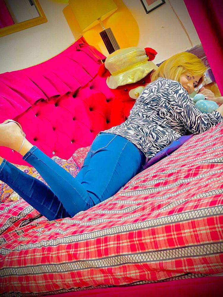 ShemaleLahore's tweet photo. Aiza khan Shemale in lahore is available in johar town lahore now. Only interested people contact me at 03064058888 https://t.co/sxiaQ1Q8nX
