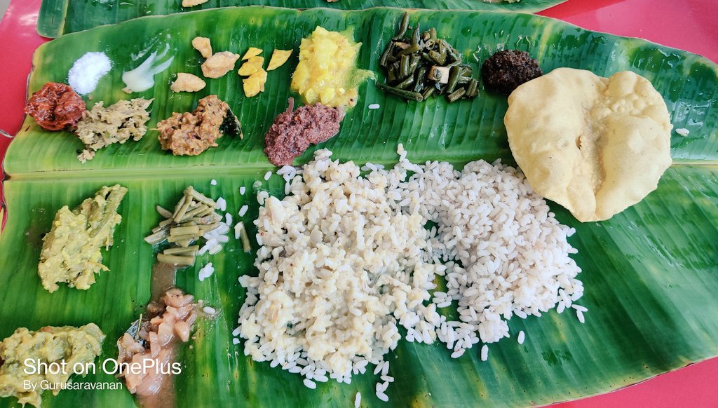 GuruNGovernance's tweet photo. Onam AshamSakal Makkale 💚
#HappyOnam 🤗
#FoodPorn #SaturdayDoneRight https://t.co/R9FxCtwDEj
