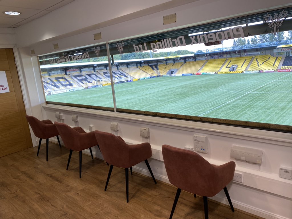 In addition to our Box 2 hospitality suite at the Tony Macaroni Arena, we are delighted to increase our match day capacity with Glass Box 8, thanks to <a href="/DaveBlackLFC/">Dave Black</a> for the ongoing support at the club ⚽️🦁