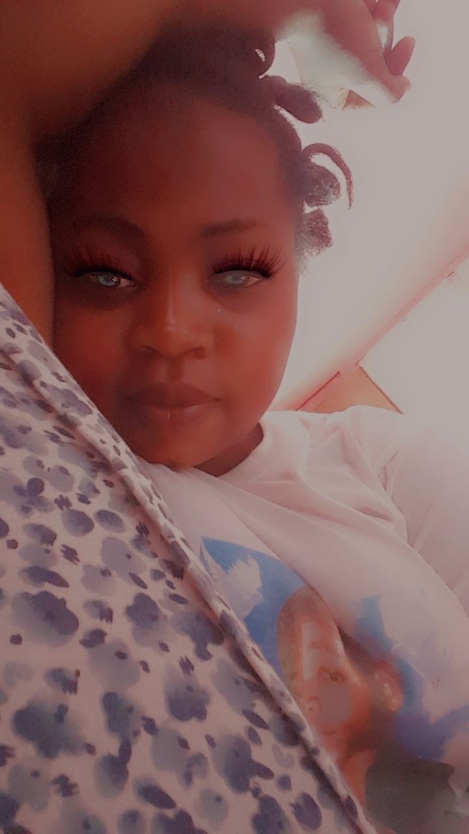 Je suis encore au lit je suis très fatigué 😥😥😥