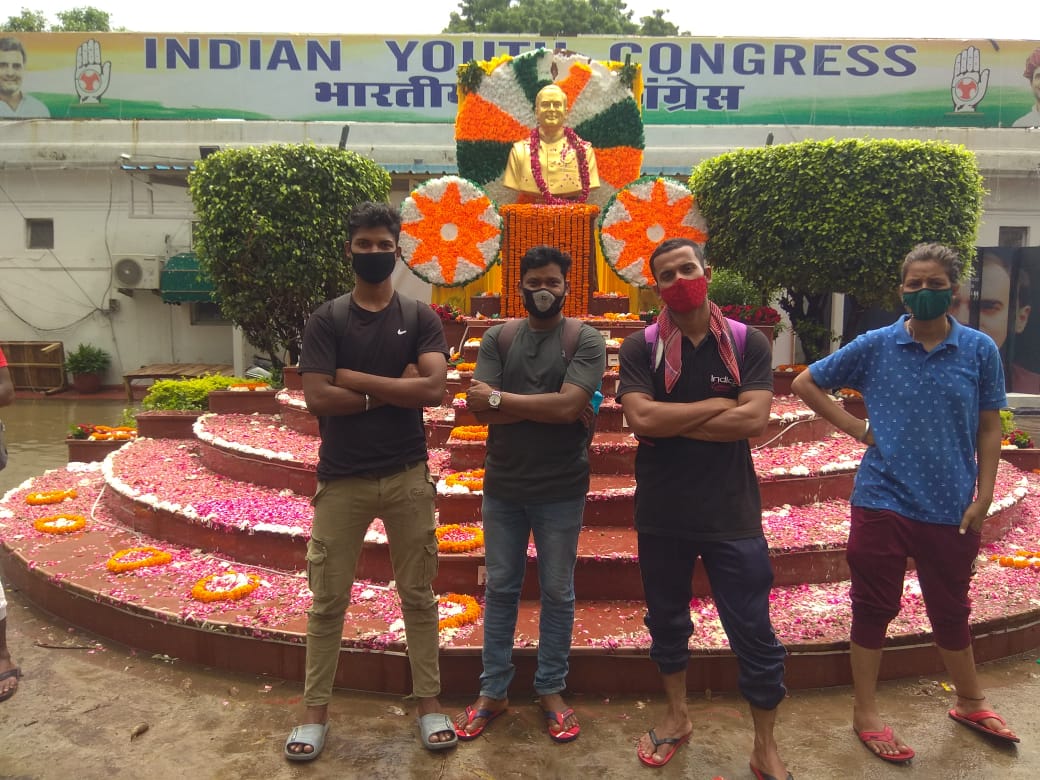 BarunKu15278555's tweet photo. @PRADEEPPATEL06 @CMOfficeUP @CMO_Odisha @CMOMaharashtra @TelanganaCMO @CMODelhi @vijayanpinarayi @pappuyadavjapl @RahulGandhi @iChiragPaswan @yadavakhilesh @MamataOfficial @ranvijaylive @abhinaymaths @khansirpatna @ysjagan @anil100y @TechnicalGuruji @BarackObama @BillGates https://t.co/tHNu7Qotvk