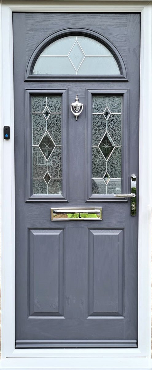 Composite door installation in High Wycombe.
Slate Grey RAL 7015

#composite #front #Door <a href="/Sliders_uk/">Sliders-uk</a>