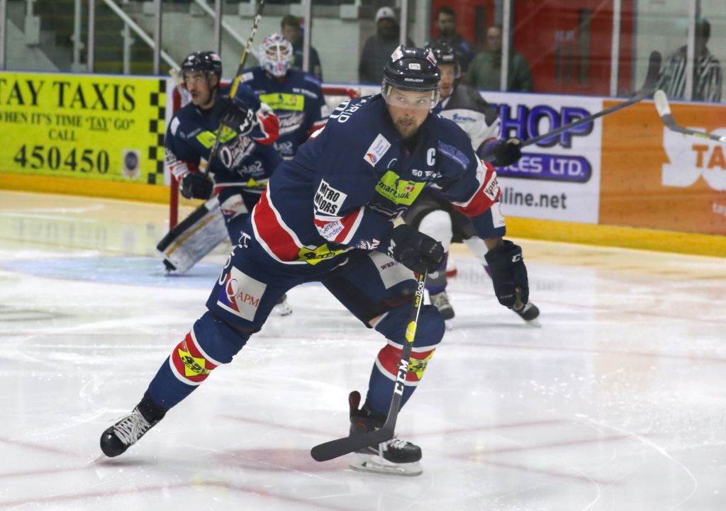 All the best to our former captain Matt Marquardt, as he hangs up his skates and embarks on the next chapter of his career!

Thanks for everything you have done on and off the ice in Dundee💪

⤵️
buff.ly/3j3oHv5

#OnceAStarsAlwaysAStar