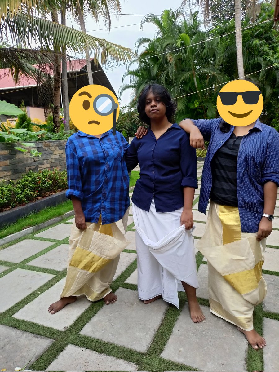 yoongtangerine's tweet photo. for privacy reasons my chechis are emojis but here's all of us in mundu
#OnamARSD #TeamMahabali #COCONAM21 https://t.co/8FZ6RvHeUt