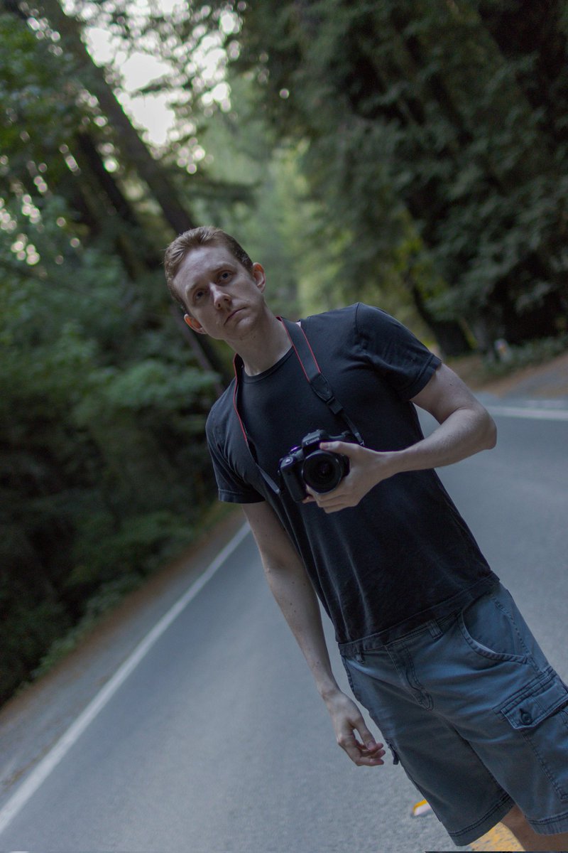 ThatOneDustin's tweet photo. Avenue of the Giants.

#Portrait #Photography #PortraitPhotography #Photographer #Canon #Canon90D #90D #Sigma #SigmaArt #Redwood #RedwoodForest https://t.co/6mVmguFDcL