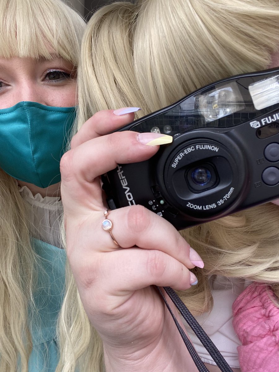 prodigalegg's tweet image. princess shit