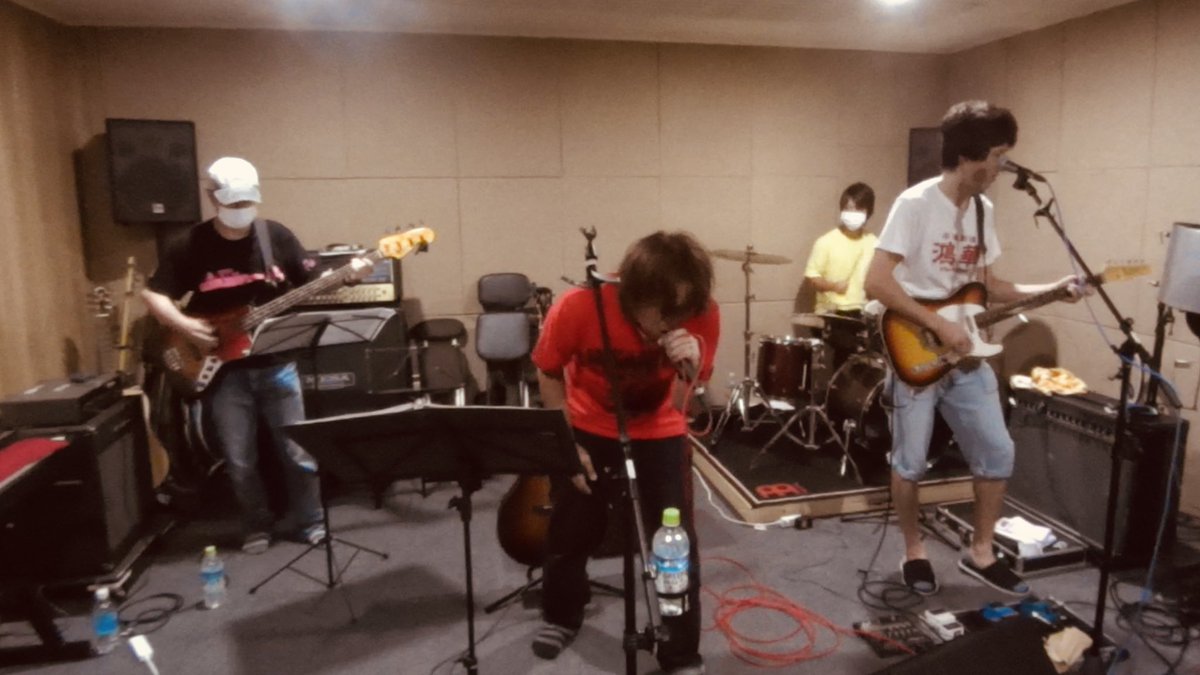 moyashi3691's tweet photo. 今日のバンド練習もめちゃめちゃ楽しかったっすー♪
betterstance 初アルバム、9月発売予定！
#betterstance #studiowill #レコ発 #yellforyou https://t.co/lXHRI8Ol0G