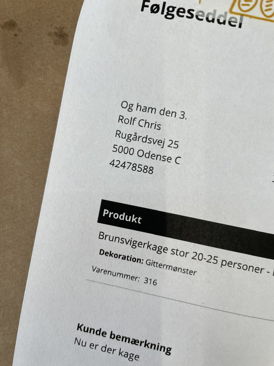 En sød seer har bemærket, at Rolf beklagede sig over, at der ikke var kage i kantinen i går til vores konkurrence. Han har sendt os en stor brunsviger. Tak til Michael Olsen fra “ham den 3.” 😂