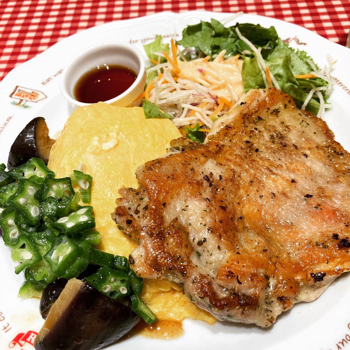 ミューズ Con Vento Aureo 午前中はネカフェでザンプ類を読んだあと周辺でご飯へ チェック済みで行ったことないお店にしようか迷ったんだけど Eposカードのvisaタッチのキャンペーンやってるので大宮マルイのラケルへ 1 和風オムライスと桜姫鶏 だっ ミューズ Con Vento Aureo 午前中はネカフェでザンプ類を読んだあと周辺でご飯へ チェック済みで行ったことないお店にしようか迷ったんだけど Eposカードのvisaタッチのキャンペーンやってるので大宮マルイのラケルへ 1 和風オムライスと桜姫鶏 だっ