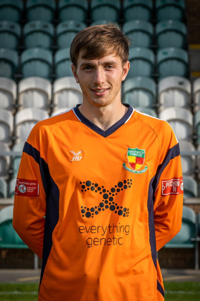 TheDabbers's tweet photo. 🎉21 today!🎉
A big happy birthday to Dabbers keeper Cameron Terry (@CameronGTerry), let’s get 3 points today to celebrate! ⚽️🟢⚪️ https://t.co/S9BtKFyXMh