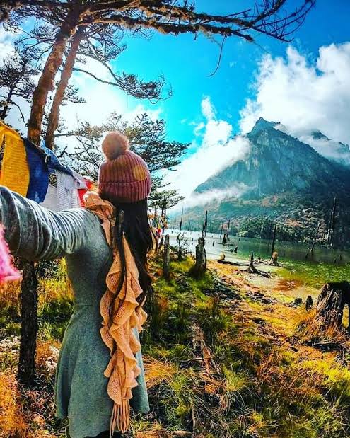 Bipulka555's tweet photo. Want to Explore Bumla Pass China Border Trip; For more information Contact Us 
Kalita Tours and Travels 😎🤘 one of the trusted Travel Agency in Assam. 
#TravelersChoice 
#ArunachalPradesh 
#AdventureTime 
#travelphotography
#Travelers https://t.co/yF5MCMGxFs