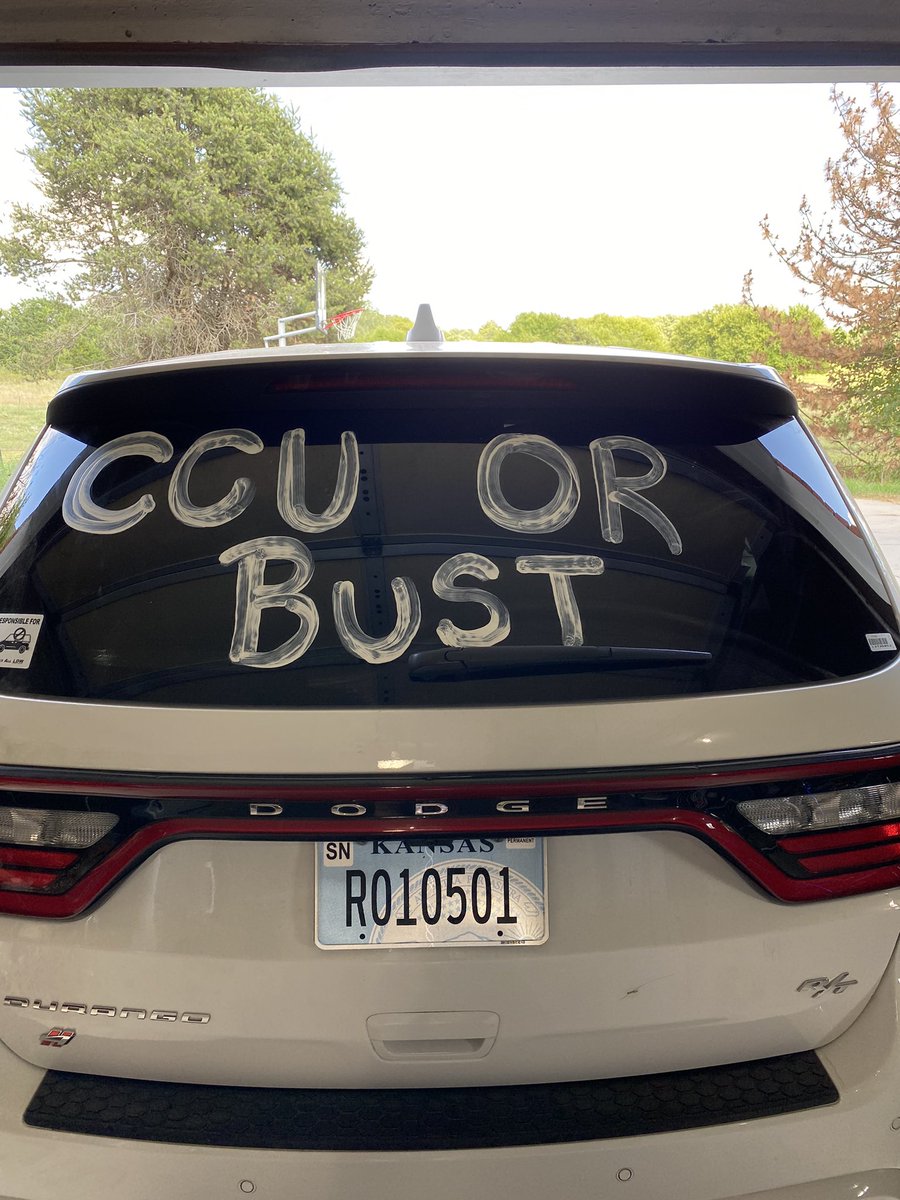 jeffpage2's tweet image. One chapter closes, another one begins! Sending my youngest off to college was emotional, so don’t mind me if I’m a little weepy 😢