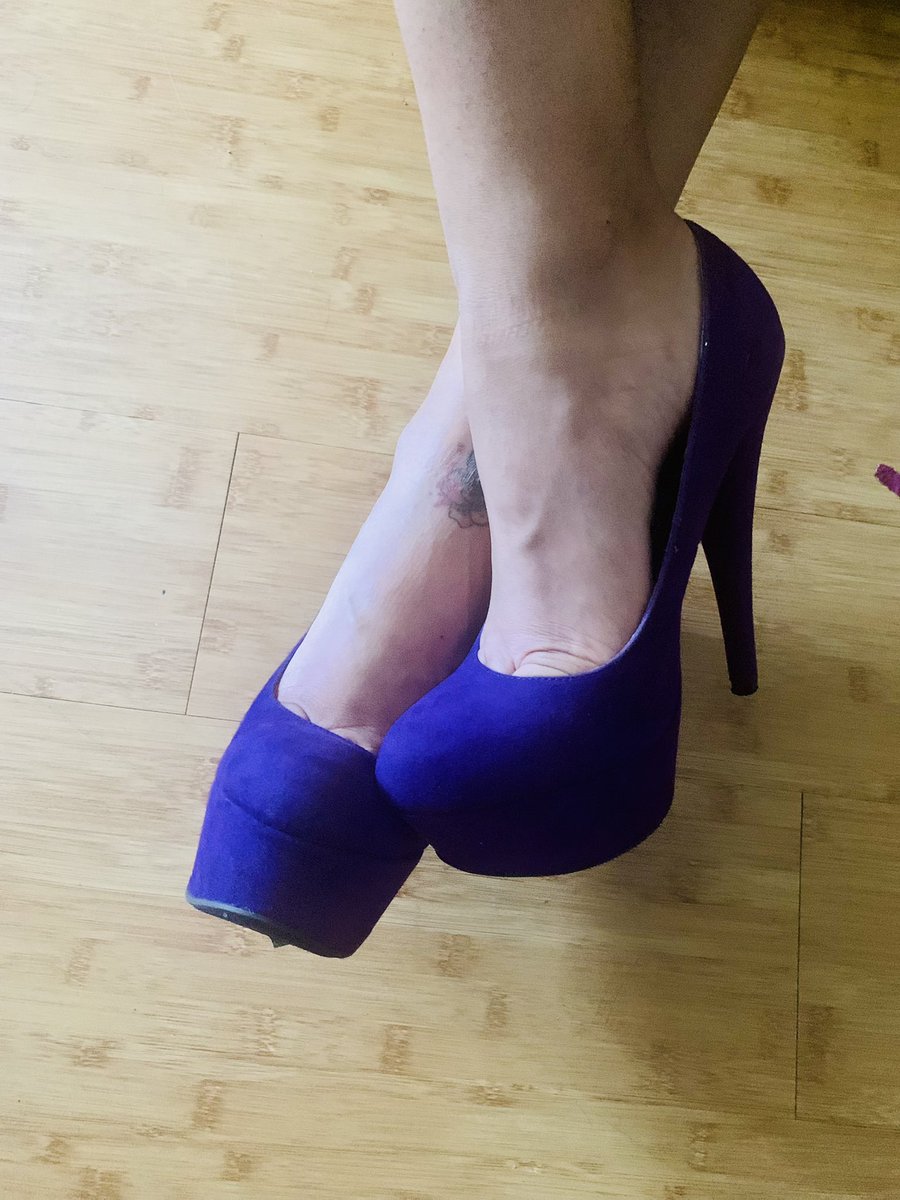 epolinesass's tweet photo. Got some fresh content available at https://t.co/A4cn7YV7H4

#FeetPicture #feetpicsforsale #FeetFinder #sellingcontent #HighHeels #smallfeet #tan #Latina https://t.co/0gxexNYi4f
