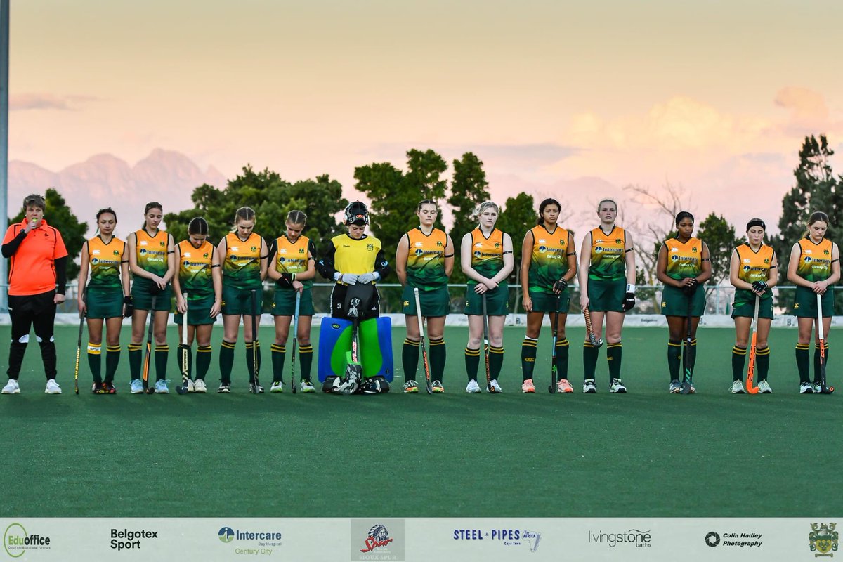 Our thoughts and prayers are with the Gibbs family during this time. 

The girls played their hearts out last night! This one was for you Zuki. 

RIP Neville Gibbs. 

Love the entire Fairmont Hockey Family. 

📸: Colin Hadley 

#FairmontHockey 
#GreenMachine 
#WeAreGreen