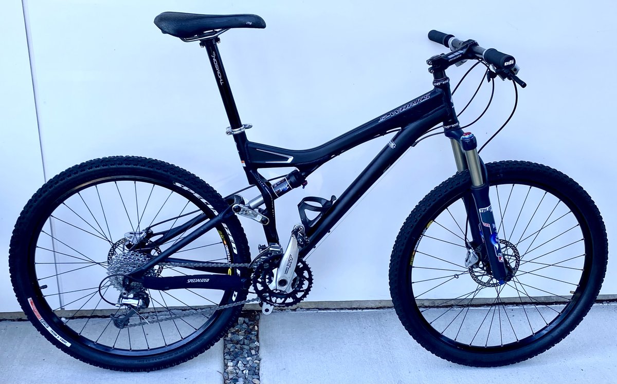 UnpackingADHD's tweet photo. Specialized S-WORKS STUMPJJUMPER FSR Alu https://t.co/4IMK6HrrjW https://t.co/G5BtTDeE2s