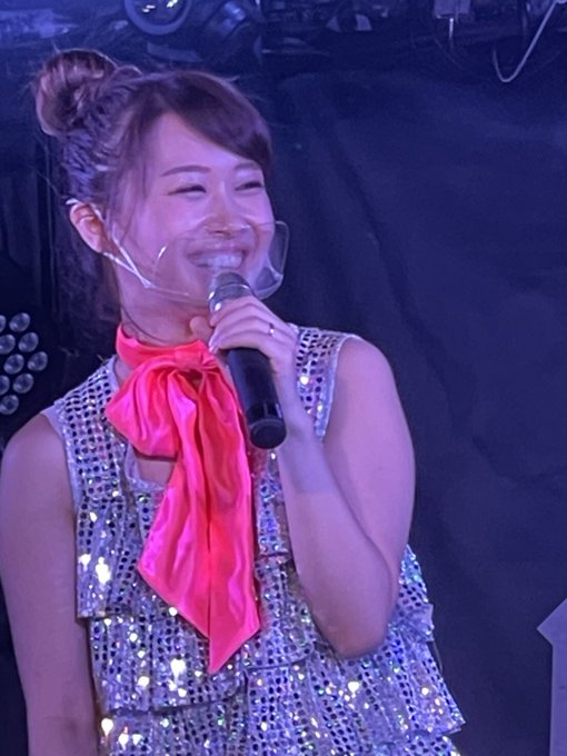 四ツ谷ロータスありがとうございました✨✨  まさかこの日のためにしてきた減量でブーツが緩くなり足を負傷するとは&hellip;！！  お写真もありがとうございました♡  たまたまきまってうつってた写真をもらえたときの嬉しさったらないわ&hellip;&hellip;<a href="/tag/%E3%83%A6%E3%83%A1%E3%83%88%E3%83%8E%E3%81%A1%E3%82%83%E3%82%93%E3%81%AD%E3%82%8B"class="tags"><span>#ユメトノちゃんねる</span></a>