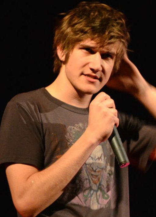 Happy birthday, Bo Burnham! \"When life gets you down, make a comforter.\" 